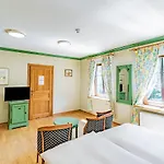 Aux Tanneries De Hotel 3*