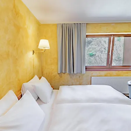 Aux Tanneries De Hotel 3*