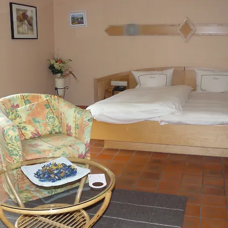 Aux Tanneries De Отель Wiltz