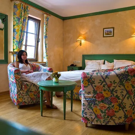 Aux Tanneries De Hotel