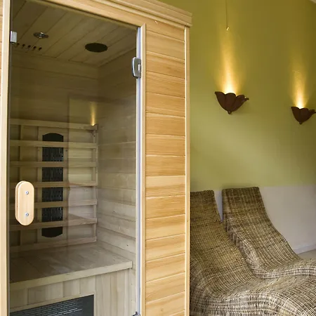 Aux Tanneries De 3* 维尔茨