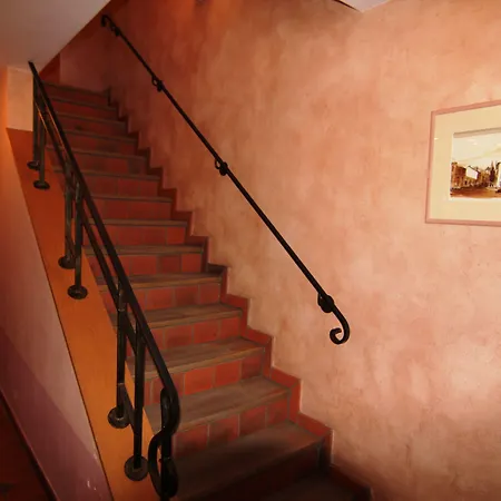 Hotel Aux Tanneries De 3*