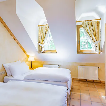 Отель Aux Tanneries De Wiltz