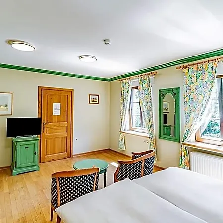 Aux Tanneries De Hotel 3*