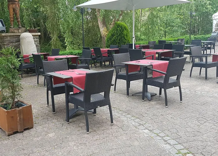 Hotel Aux Tanneries De 3*